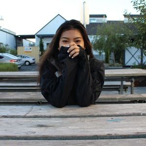 Meet your Posher, Candis